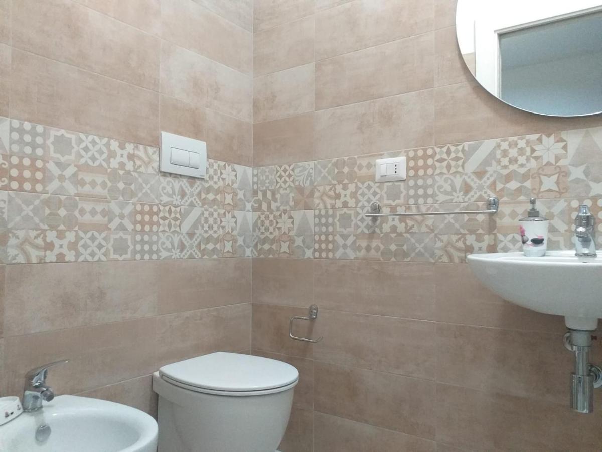 Bernini Self Check-In - Accesso Autonomo Ξενοδοχείο Αλγκέρο Εξωτερικό φωτογραφία