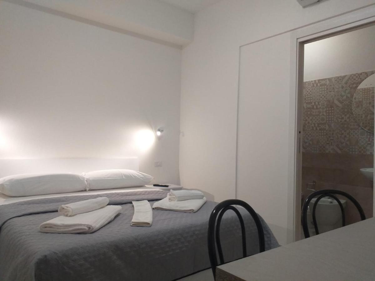 Bernini Self Check-In - Accesso Autonomo Ξενοδοχείο Αλγκέρο Εξωτερικό φωτογραφία